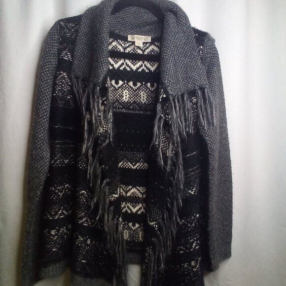 Vintage America Sweaters - Vintage America Cardigan Sweater M Open Front Fringe Long Sleeve Black White